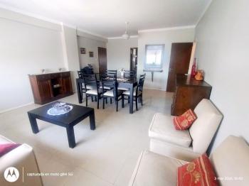 Tres Cerritos